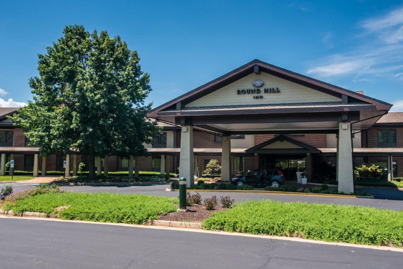 Round Hill Inn Orange Bagian luar foto