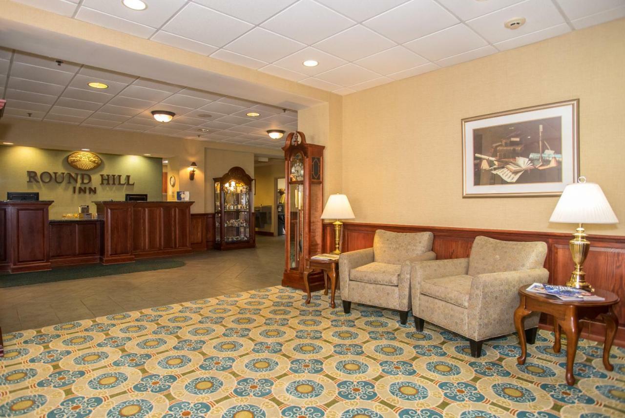 Round Hill Inn Orange Bagian luar foto