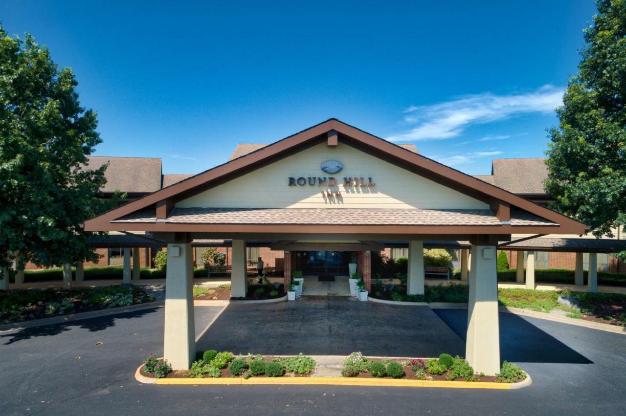 Round Hill Inn Orange Bagian luar foto